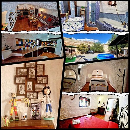 Casa Cueva Cascamorras "Capricho Andaluz" Baza Exterior foto